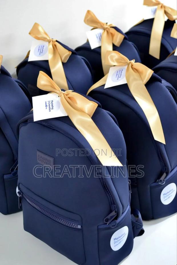 School Nags Customisation · Photo 1