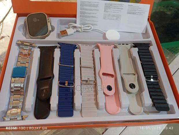 New Version Ultra 7-in-1 Straps Smart Watch - Multicolors · Photo 5