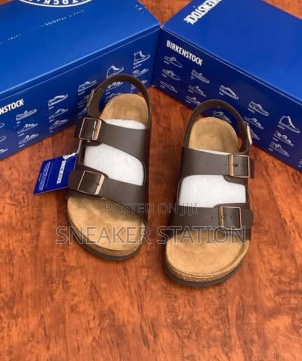Birkenstock Unisex Sandals · Photo 1