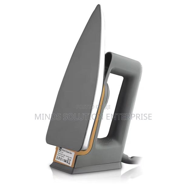 Electric Iron · Photo 1