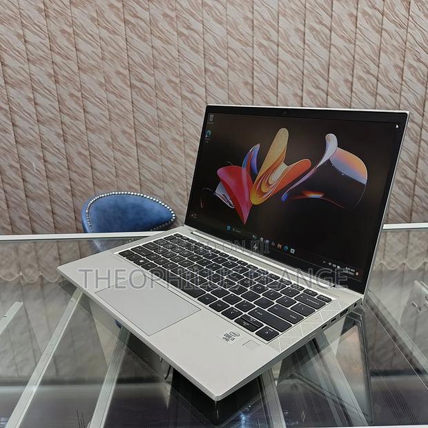 New Laptop HP EliteBook 830 G7 8GB Intel Core I5 SSD 256GB · Photo 1