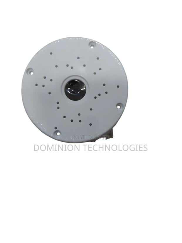 CCTV Camera Backbox Round Plastic · Photo 2
