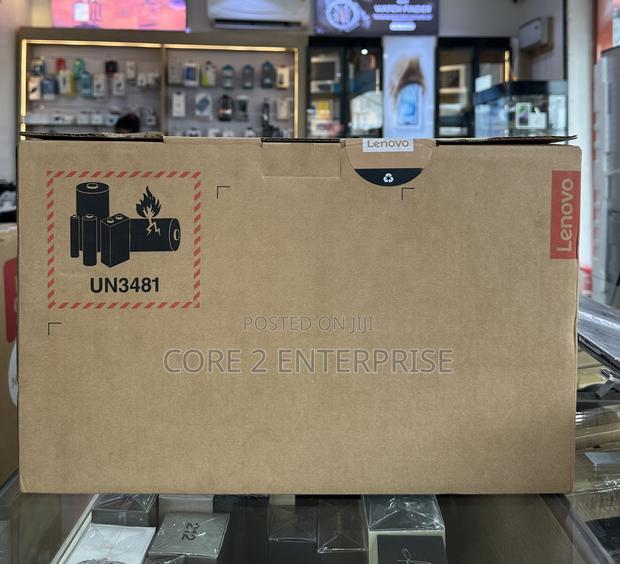 New Laptop Lenovo 16GB Intel Core Ultra 5 SSD 1T · Photo 3