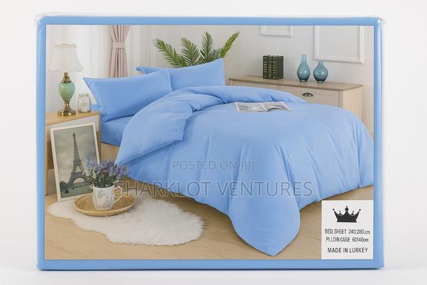 Student's Bedsheet Blue Color · Photo 1