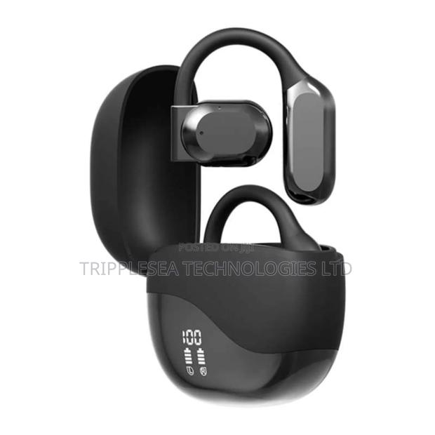 M62 TWS Wireless Earphone · Photo 1
