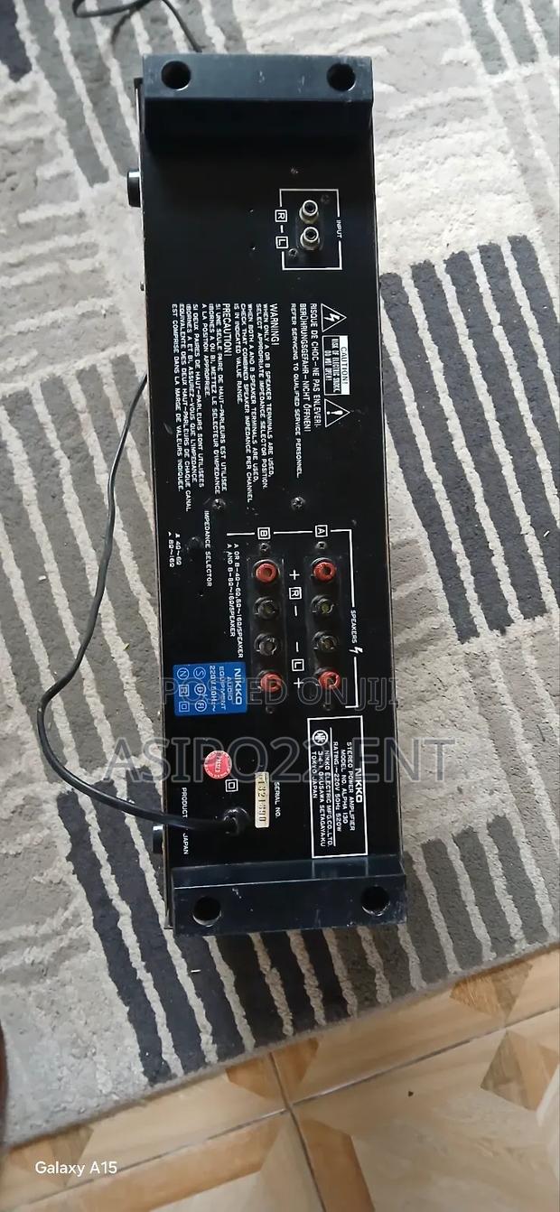 Nikko Alpha Power Amplifier · Photo 6