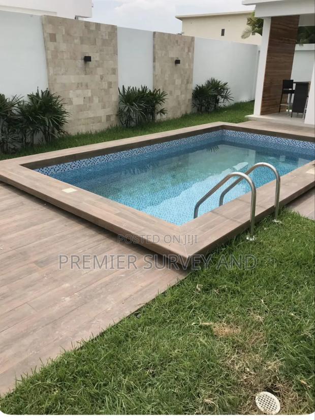 Swimming Pool Constructions · Photo 3