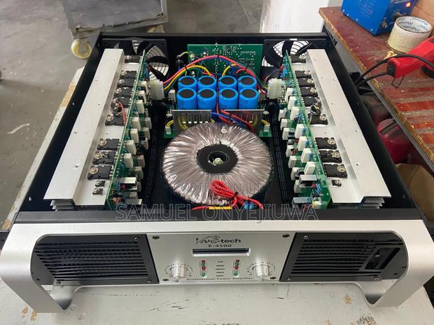 Vans-Tech E-4500w Power Amplifier (Suitable for Mid) · Photo 1