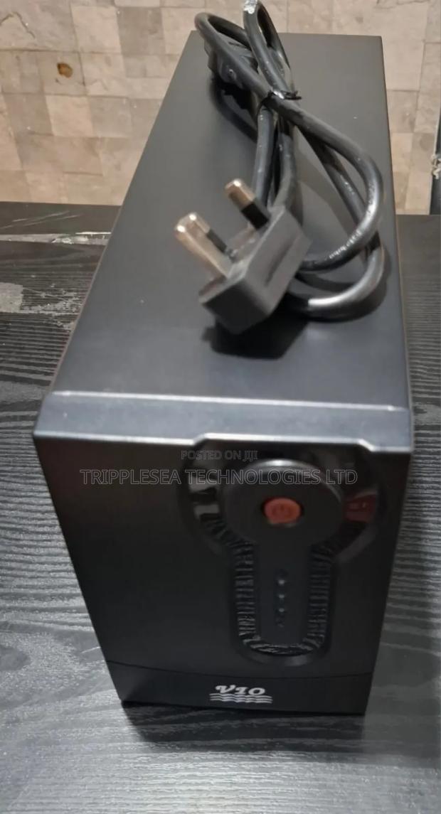 Vio Ups 2000va 1200w · Photo 1