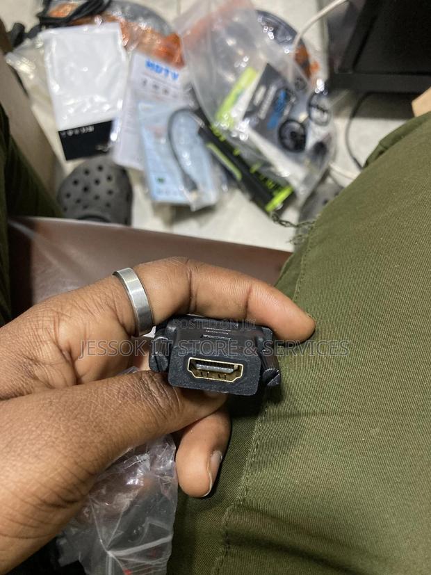 Dvi to Hdmi Converter · Photo 2