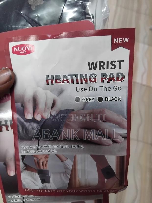 Wrist Heating Pads · Photo 1
