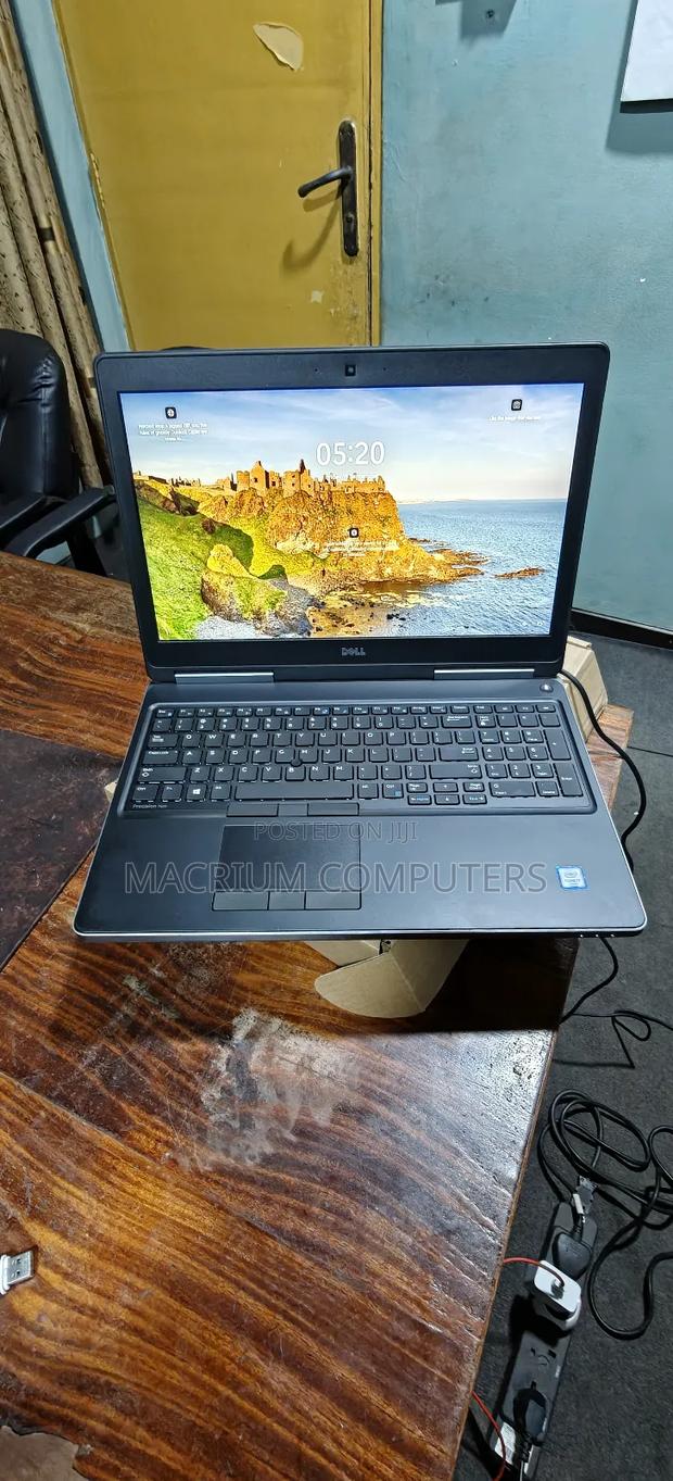 Laptop Dell Precision 15 7520 16GB Intel Core I7 SSD 512GB · Photo 1