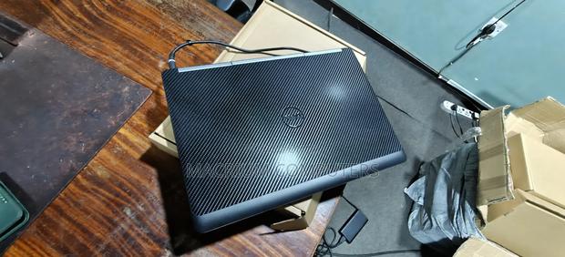Laptop Dell Precision 15 7520 16GB Intel Core I7 SSD 512GB · Photo 2