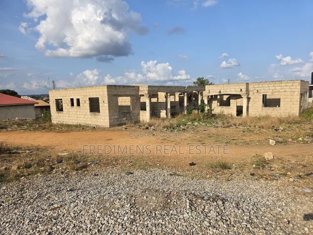 8bdrm Apartment in Fredimens Real, Kumasi Metropolitan for sale · Photo 5