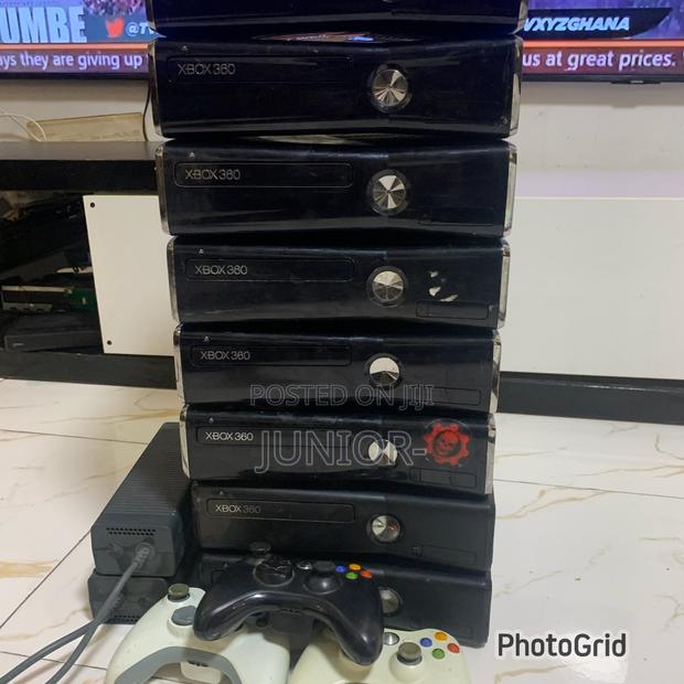 Xbox360 With 1 Pad 10 Games Freeeeeeeeeeee · Photo 1