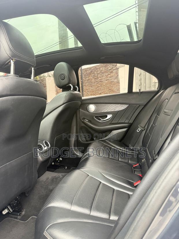 Mercedes-Benz C300 Sport 4Matic Sedan AWD (2.0L 4cyll 7A) 2016 Teal · Photo 8