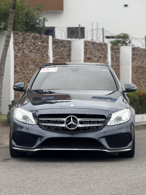 Mercedes-Benz C300 Sport 4Matic Sedan AWD (2.0L 4cyll 7A) 2016 Teal · Photo 3
