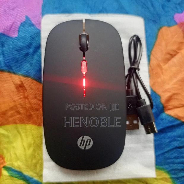 Rechargeable Wireless Mouse Plus Free Delivery · Photo 1