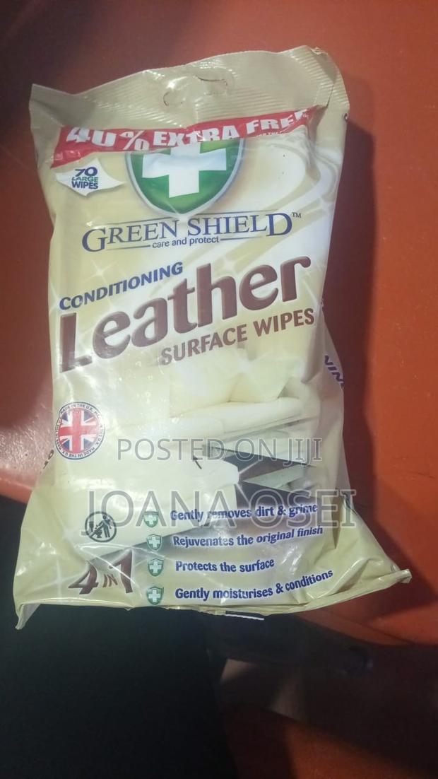 Disinfectant Wipes · Photo 2