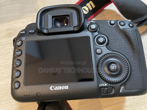 Canon Eos 5ds DSLR Camera (50 Megapixels) · Photo 4