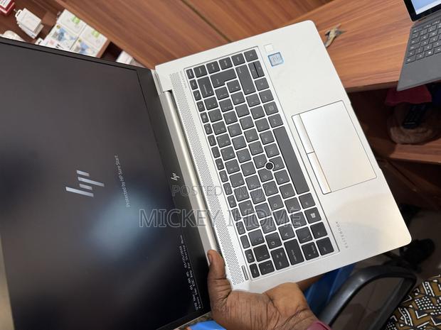 Laptop HP EliteBook 840 G5 8GB Intel Core i5 SSD 256GB · Photo 2