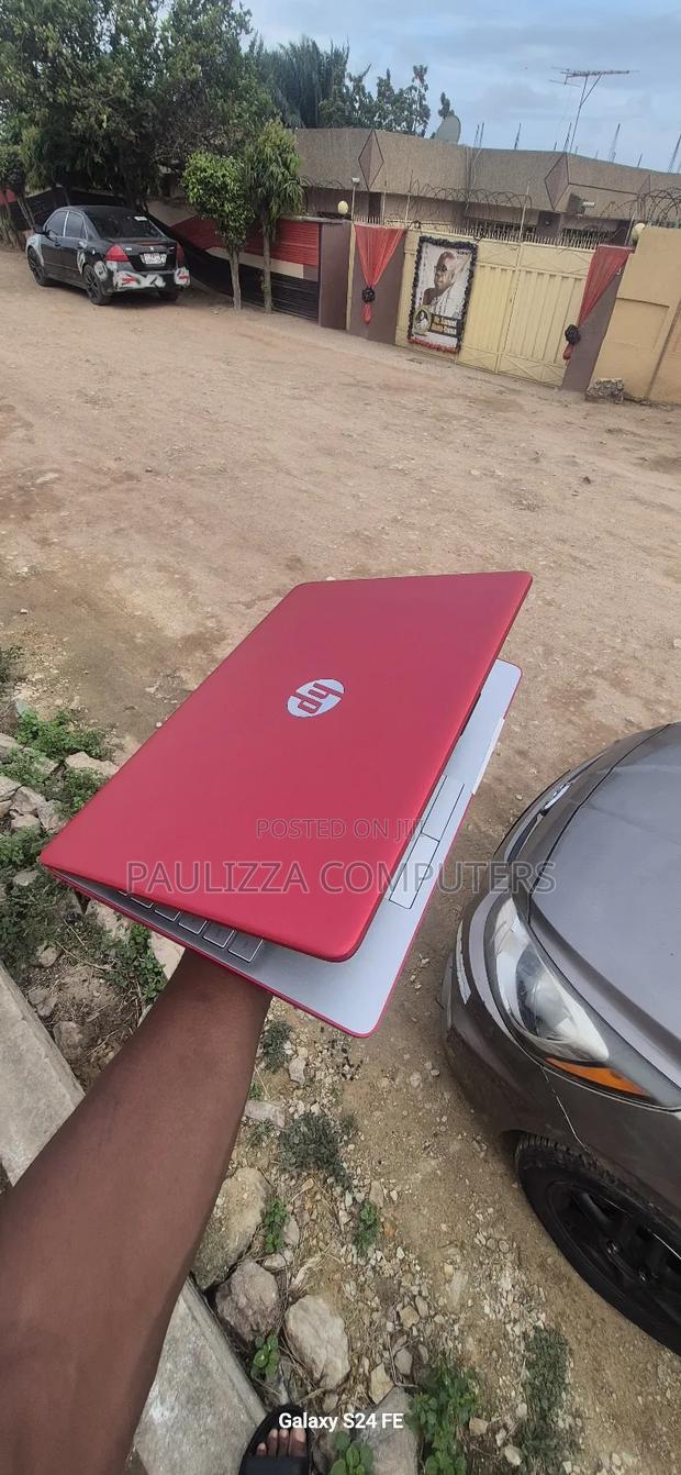 Laptop HP Pavilion 15 8GB Intel Core i7 HDD+SSD 256GB · Photo 4
