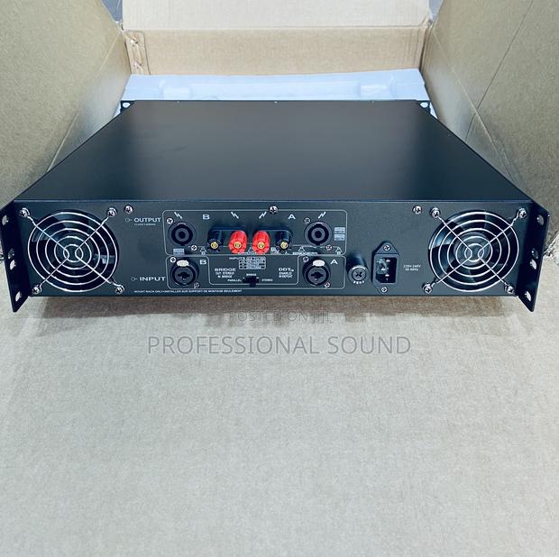 Peavey Amplified Cs3000 · Photo 3