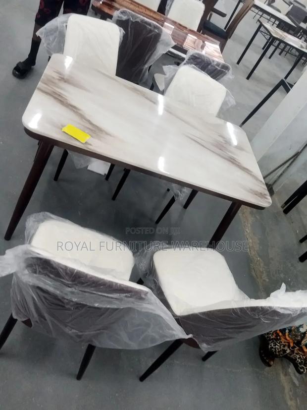 Marble Top 4 Seater Dining Set · Photo 1