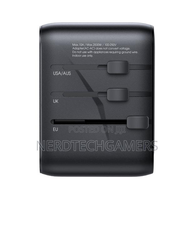 Joyroom Jr-Tcw01 17w Universal Travel Adapter · Photo 5
