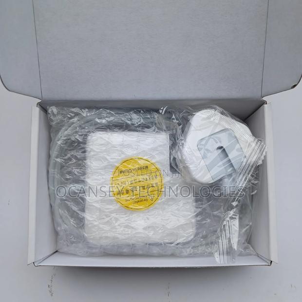 Original Apple 16.5v 3.65a 60 Watts L-Tip Macbook Charger · Photo 2