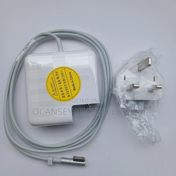 Original Apple 16.5v 3.65a 60 Watts L-Tip Macbook Charger · Photo 1