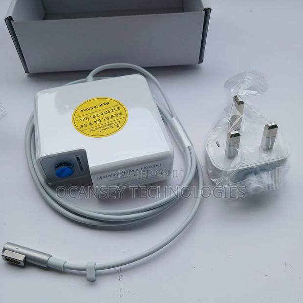 Original Apple Magsafe 1 85 Watts L-Tip Macbook Charger · Photo 3