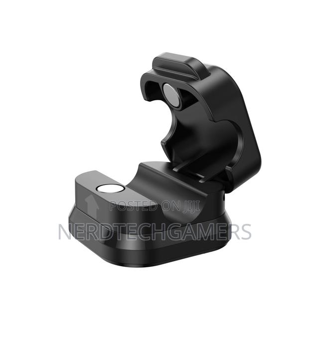 Joyroom Jr-Zs368 Magnetic Cable Organizer (6pcs) · Photo 3
