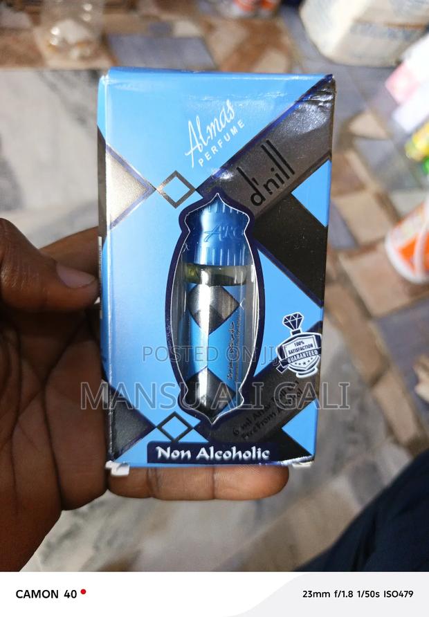 Almas D'nill Perfume Oil · Photo 1