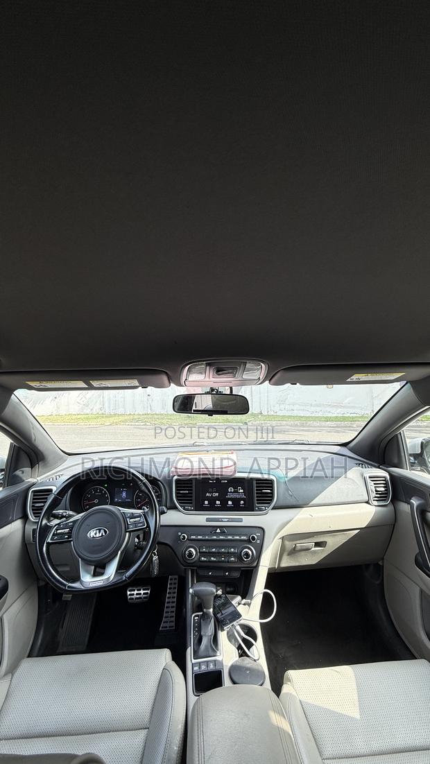 Kia Sportage 2020 Silver · Photo 5