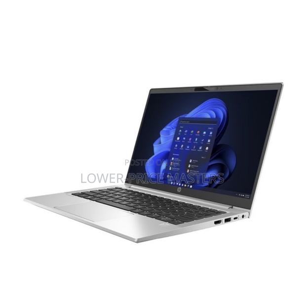 New Laptop HP ProBook 450 G8 8GB Intel Core I5 SSD 256GB · Photo 1