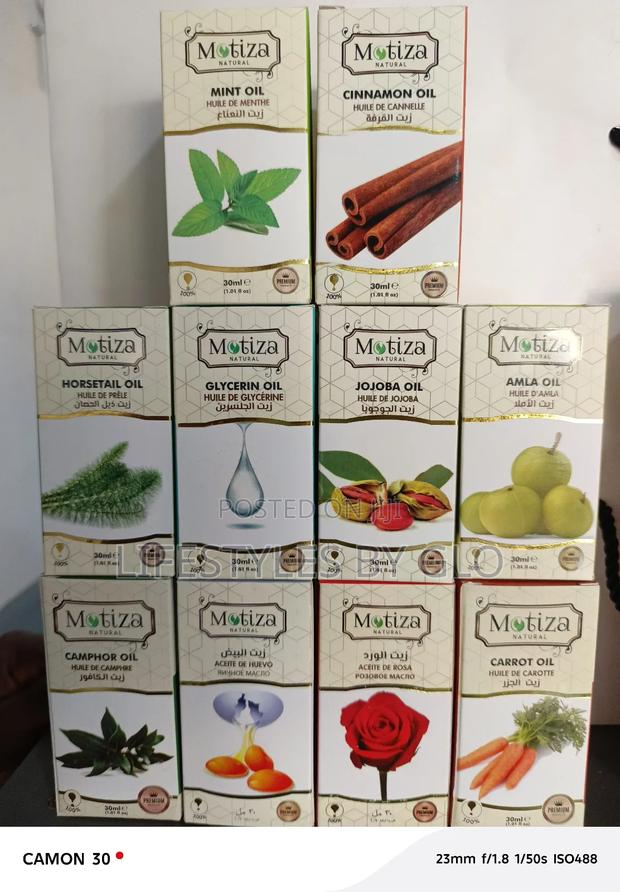 Motiza Mint, Amla, Horsetail, Rose, Jojoba, Cinnamon, Carrot Seed Oil · Photo 1