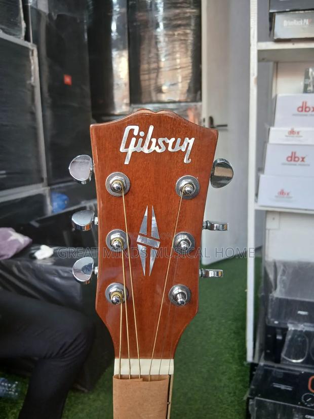 Gibson Semi Acoustic Guitar · Photo 3