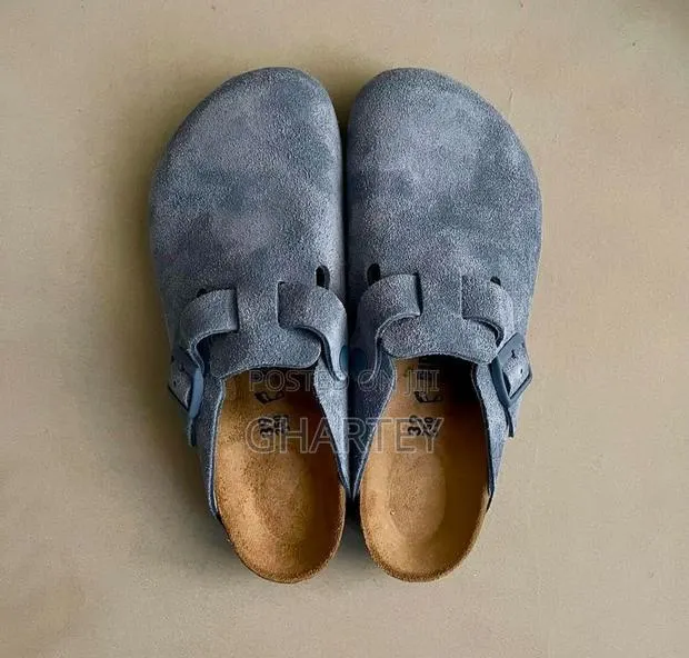 Dark Gray Boston Sandals · Photo 1