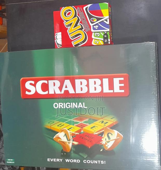 Scrabble + Uno Game Pack · Photo 1