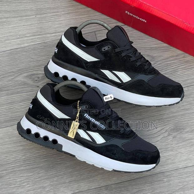 Reebok Ers World Sneakers · Photo 1