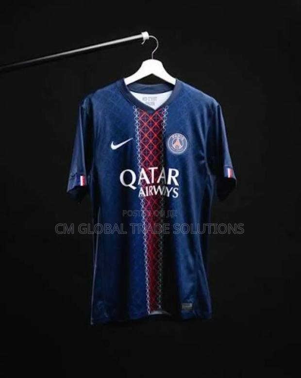 2025/2026 PSG Home Jersey · Photo 2