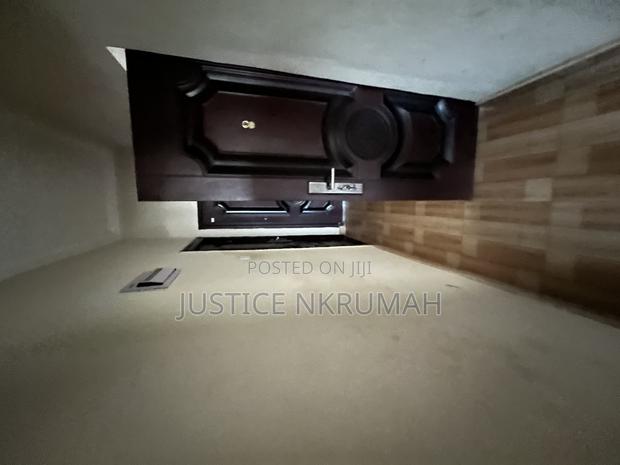 2bdrm Apartment in Mr Justice Estate, West Hills Mall Area for rent · Photo 8