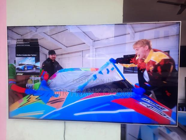 Samsung Airslim 50inches Smart · Photo 1