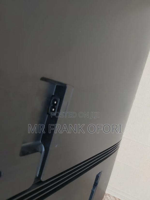 Samsung Airslim 50inches Smart · Photo 7
