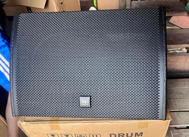 Ev 15 Inches Passive Stage Monitors [ Pair ] · Photo 2