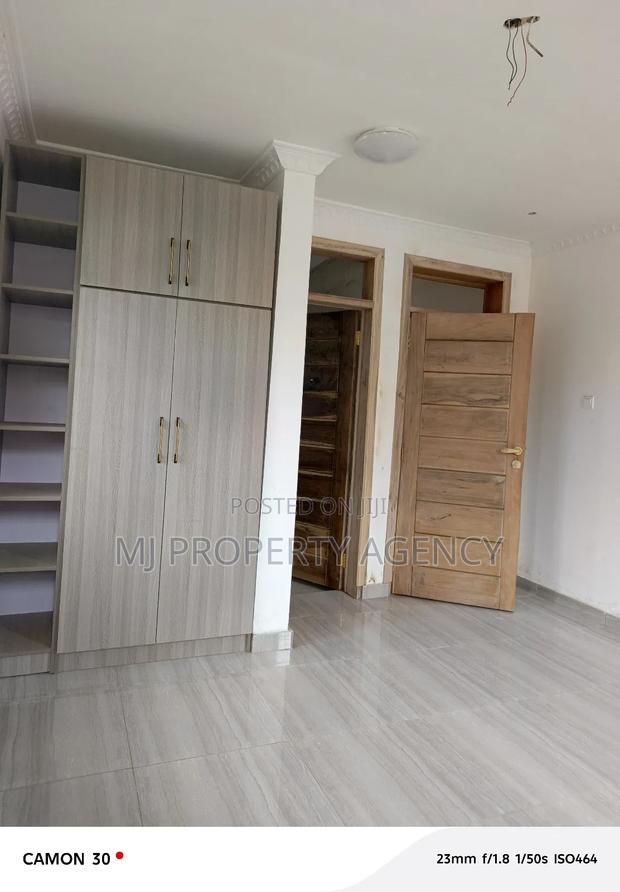 12bdrm Apartment in Community 26 Palace for rent · Photo 4