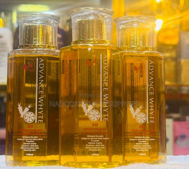 Advanced Whyte 5d Whitening Oil · Photo 1