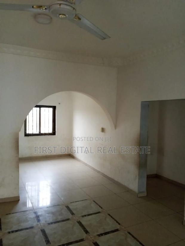 2 Bedroom Apartment For Rent Galalea · Photo 4