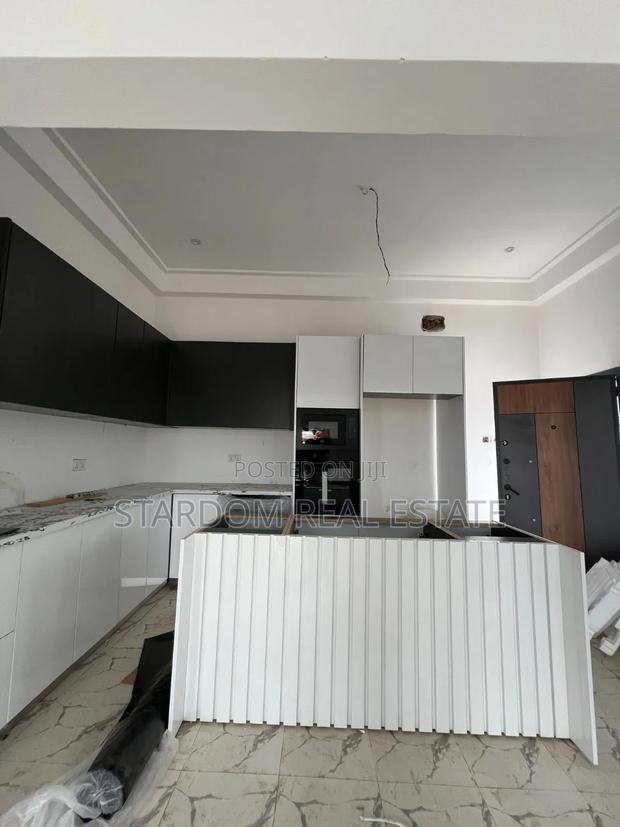 3bdrm Duplex in Agbogba, North Legon for sale · Photo 3